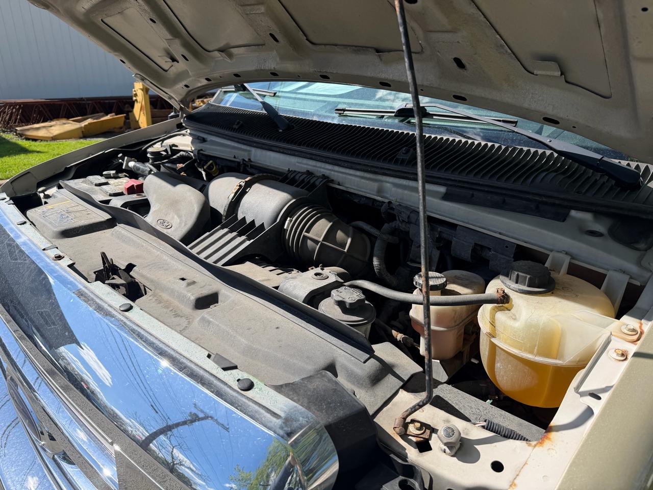 Ford Econoline  2012