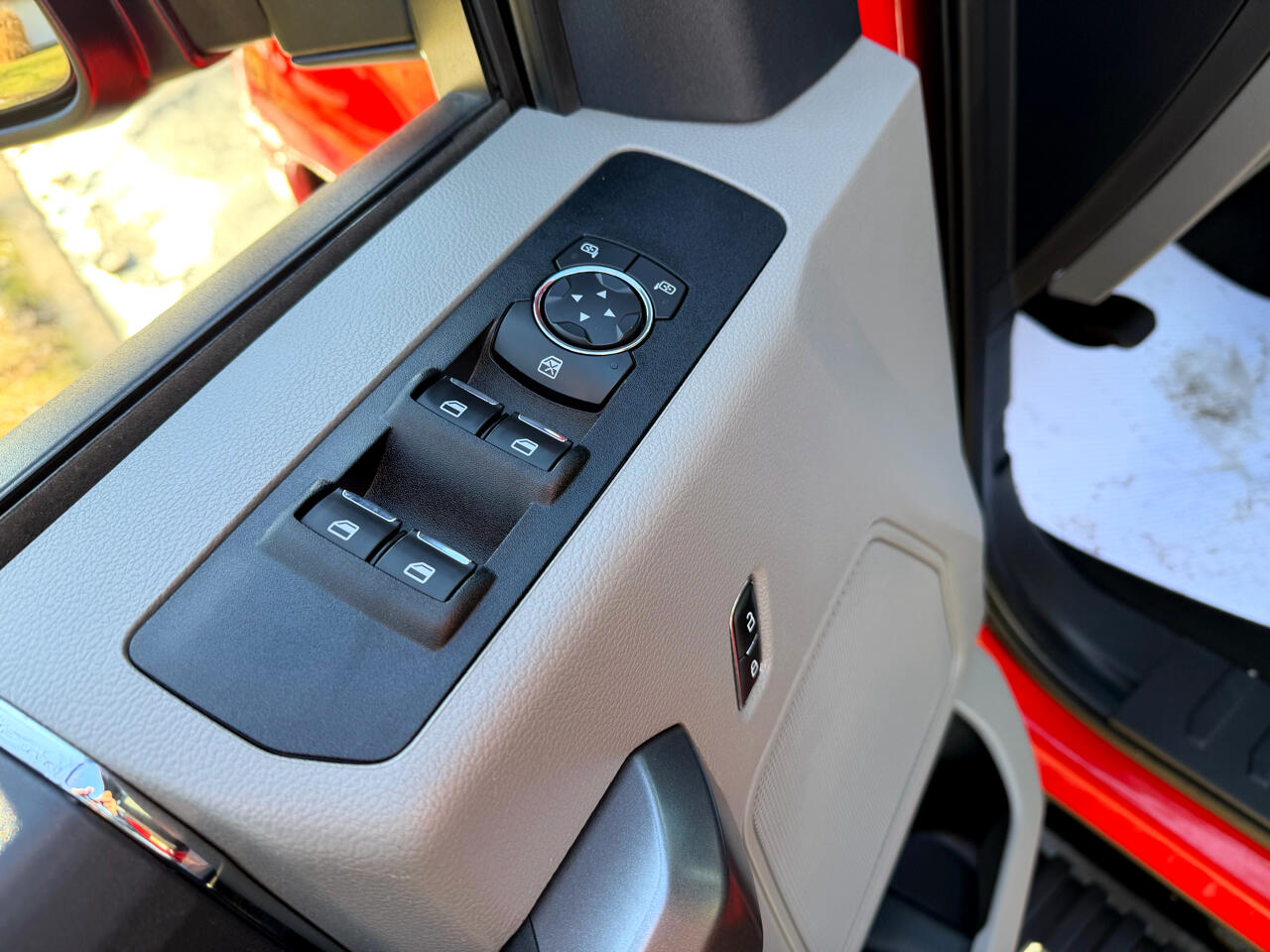 Ford Super Duty F-350 SRW 4WD Crew Cab 172" XLT 2022