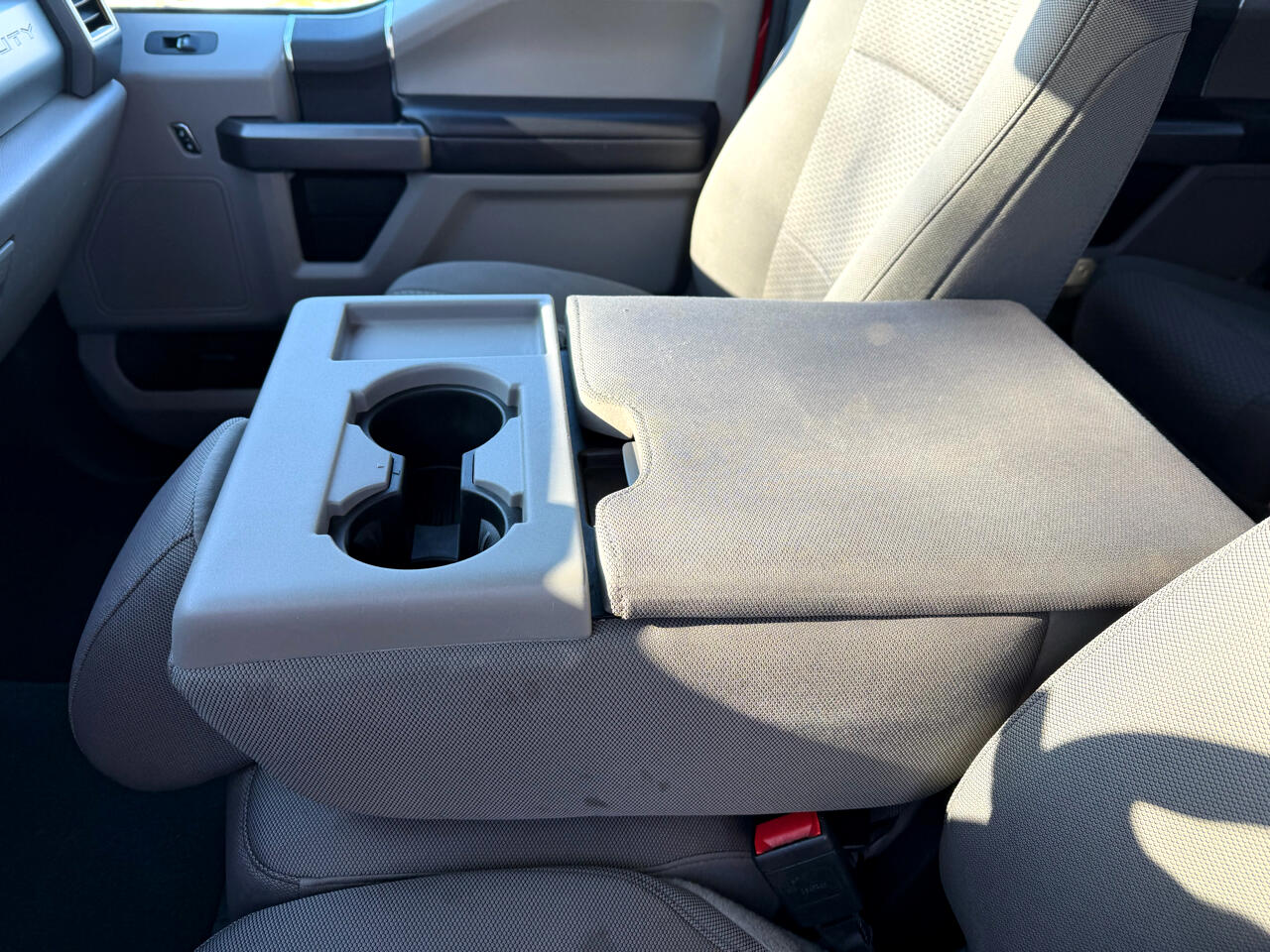 Ford Super Duty F-350 SRW 4WD Crew Cab 172" XLT 2022