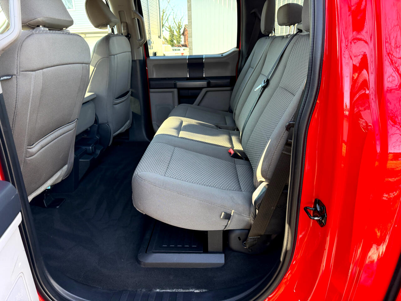 Ford Super Duty F-350 SRW 4WD Crew Cab 172" XLT 2022