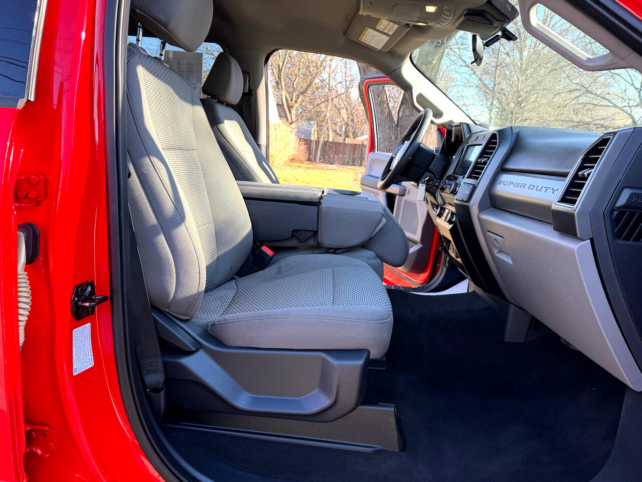Ford Super Duty F-350 SRW 4WD Crew Cab 172" XLT 2022