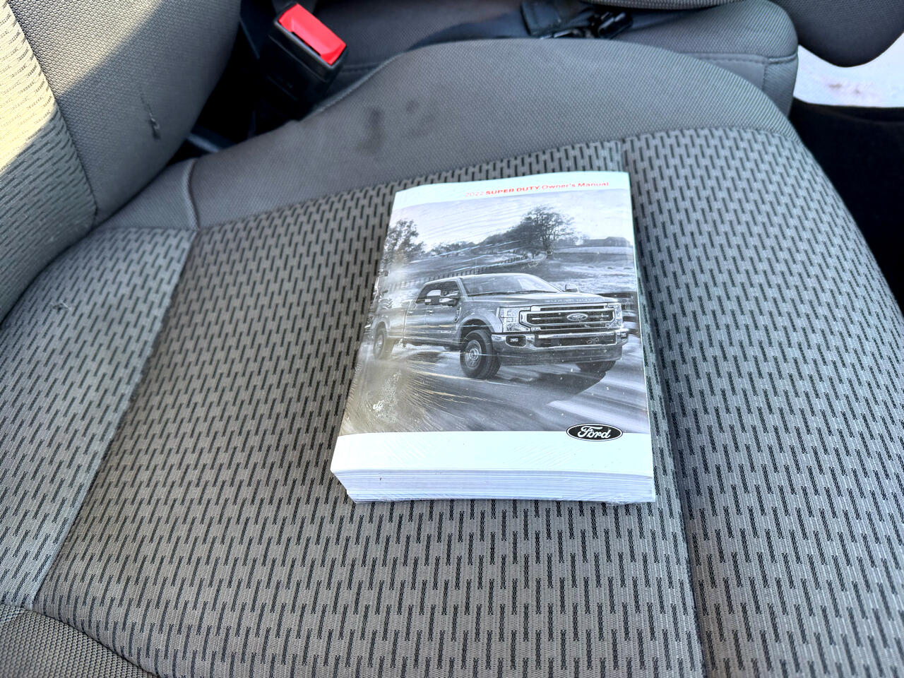 Ford Super Duty F-350 SRW 4WD Crew Cab 172" XLT 2022