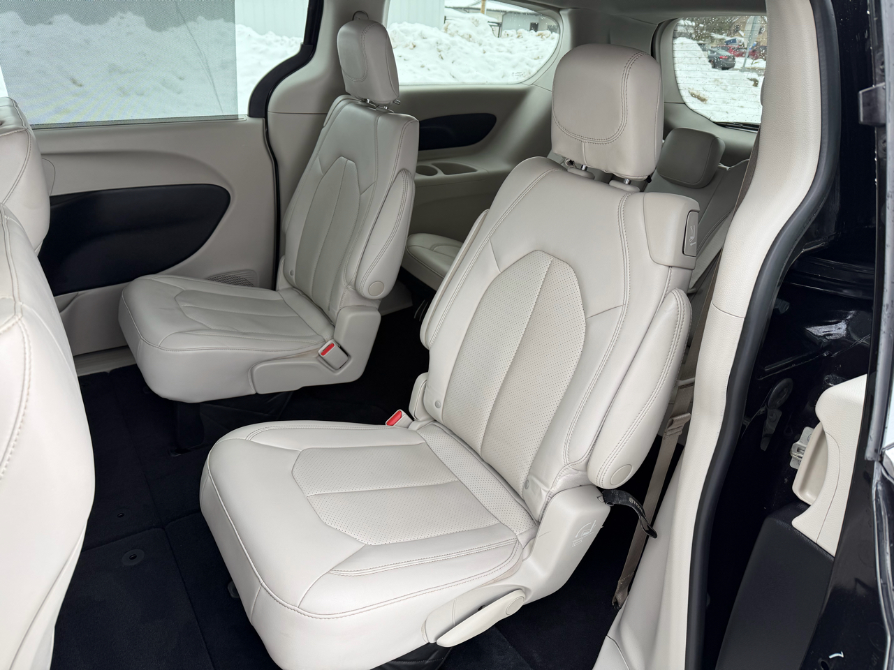 Chrysler Voyager LXI FWD 2021