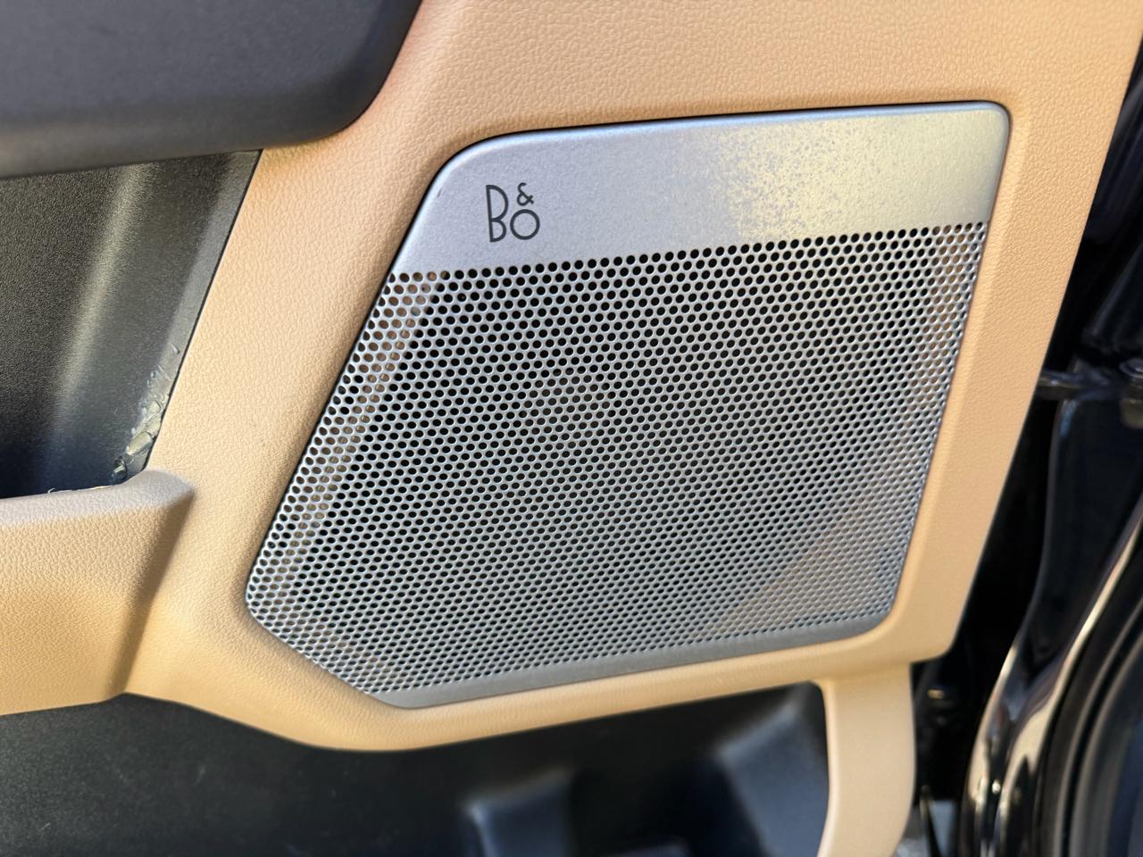 Ford F-350 SD Lariat Crew Cab Short Bed 4WD 2023