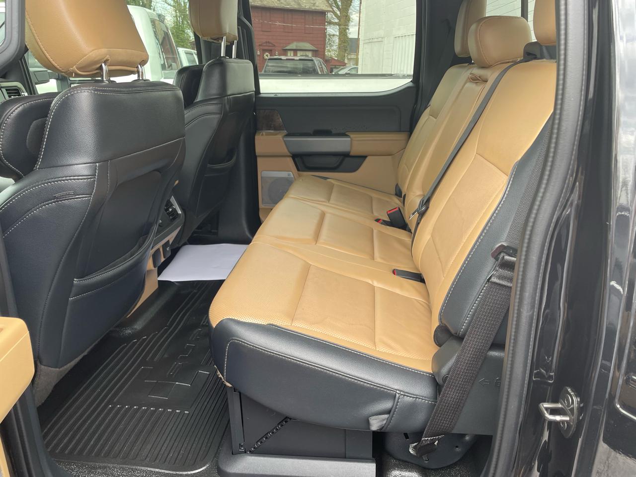 Ford F-350 SD Lariat Crew Cab Short Bed 4WD 2023