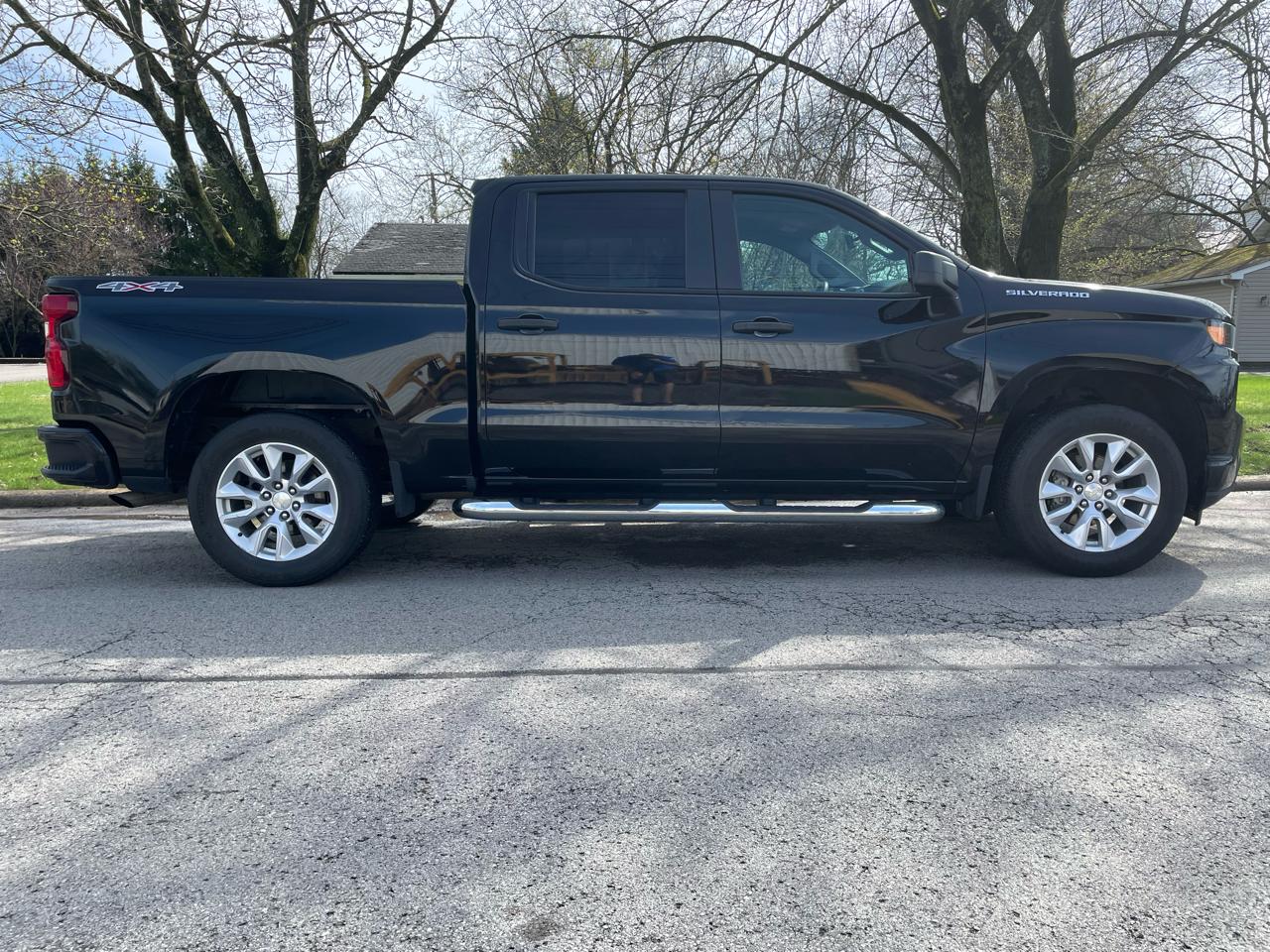 Chevrolet Silverado 1500 4WD Crew Cab 147" Custom 2021