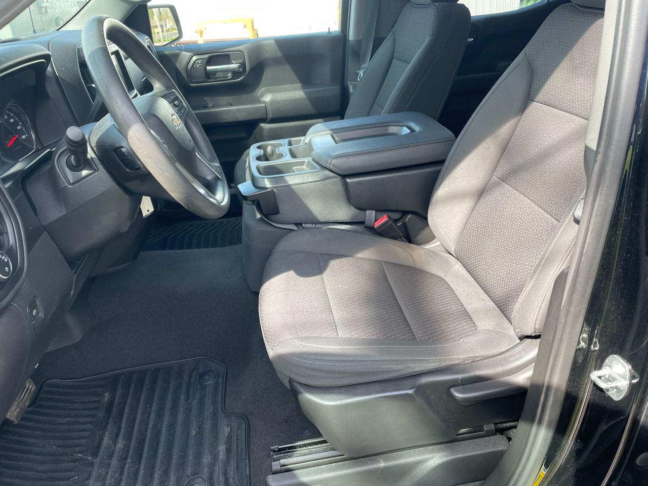 Chevrolet Silverado 1500 4WD Crew Cab 147" Custom 2021