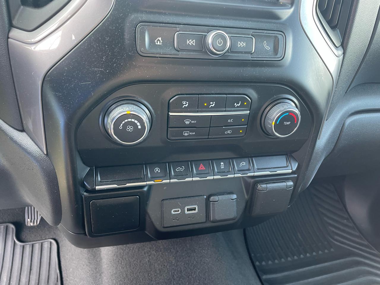 Chevrolet Silverado 1500 4WD Crew Cab 147" Custom 2021