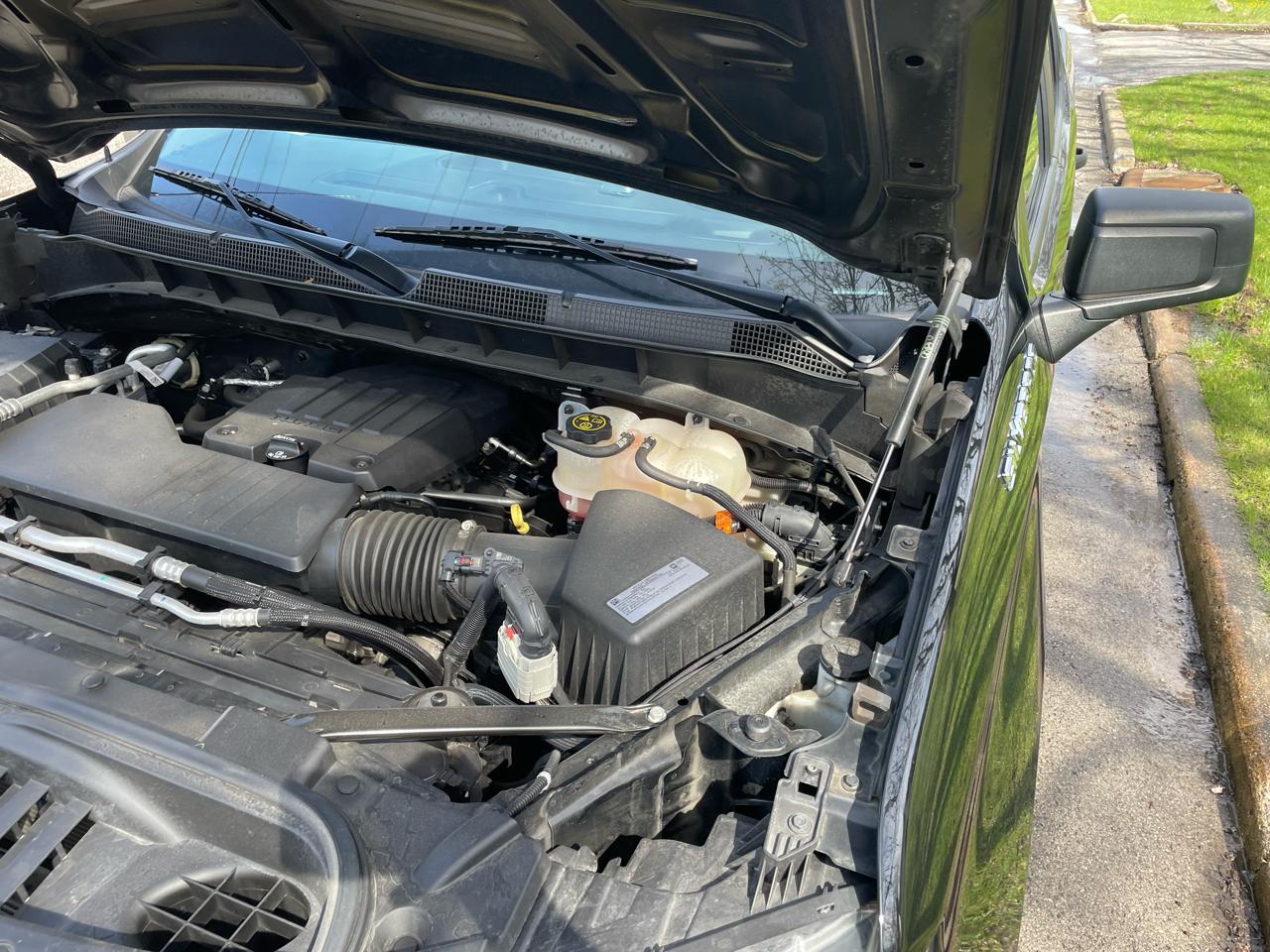 Chevrolet Silverado 1500 4WD Crew Cab 147" Custom 2021