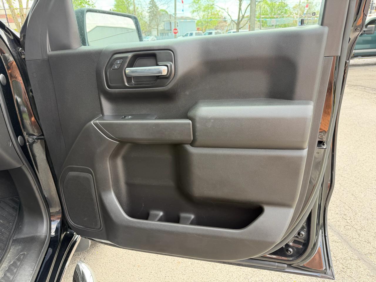 Chevrolet Silverado 1500 4WD Crew Cab 147" Custom 2021