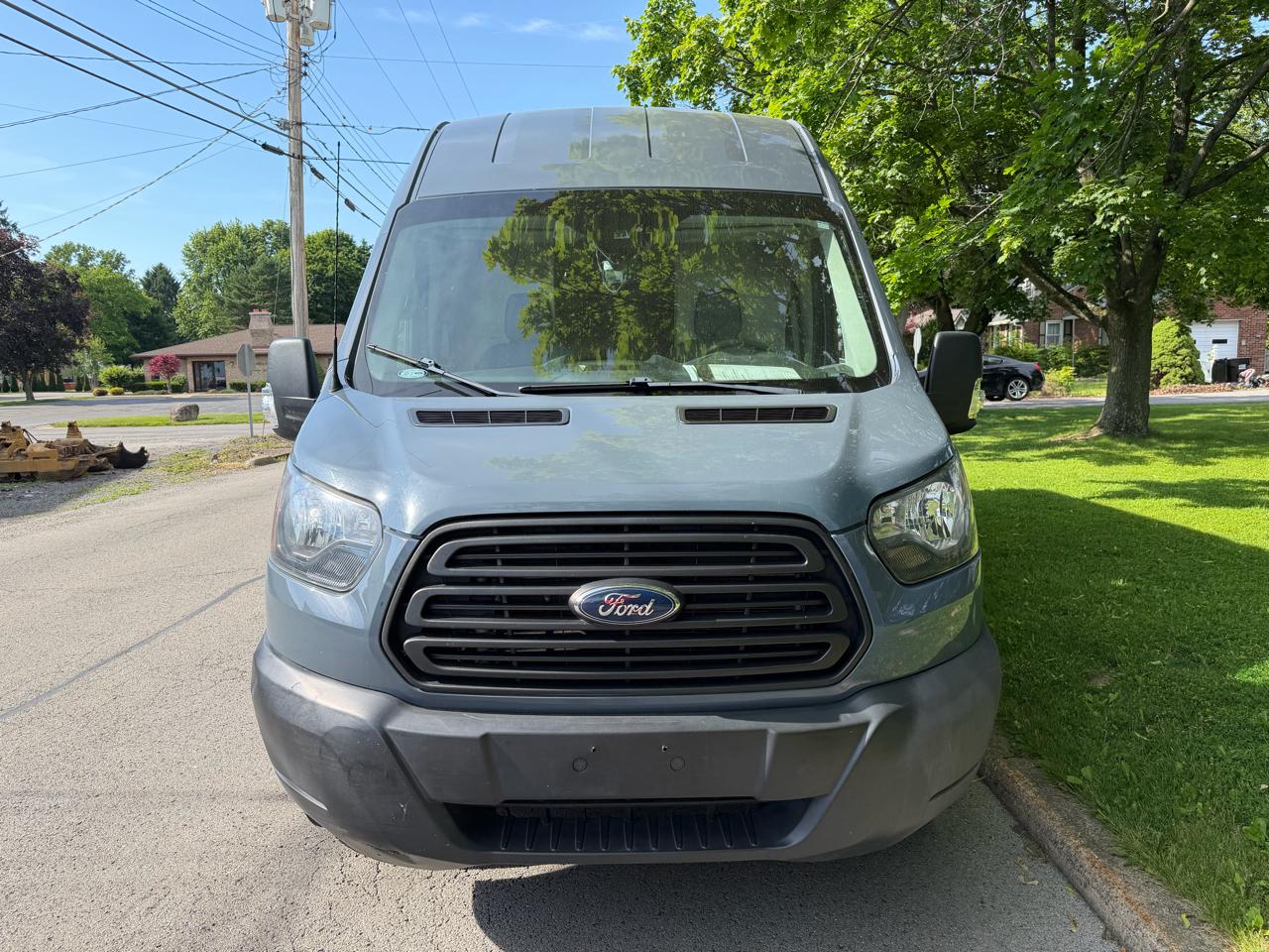 Ford Transit 250 Van High Roof w/Sliding Pass. 148-in. WB 2019