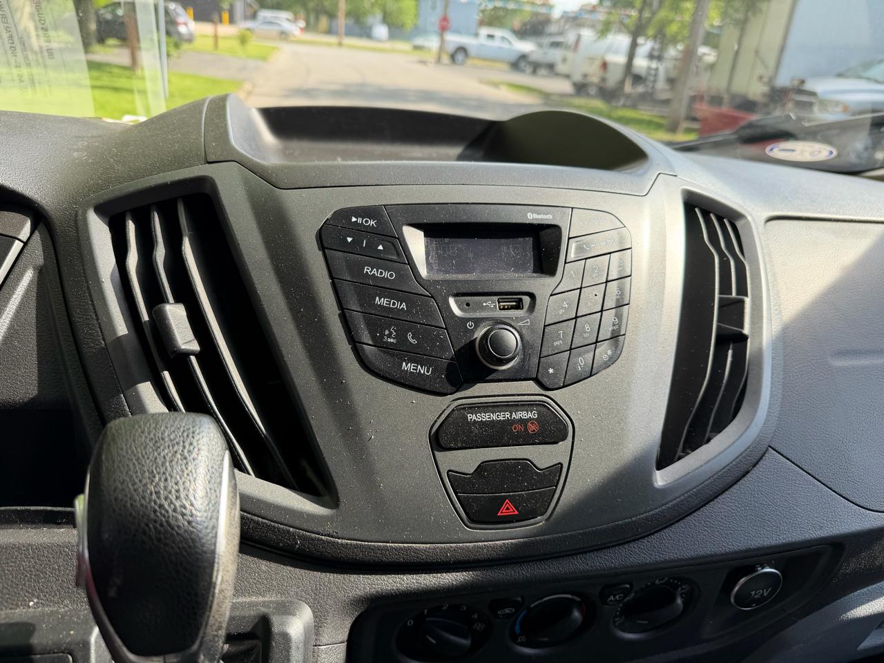 Ford Transit 250 Van High Roof w/Sliding Pass. 148-in. WB 2019