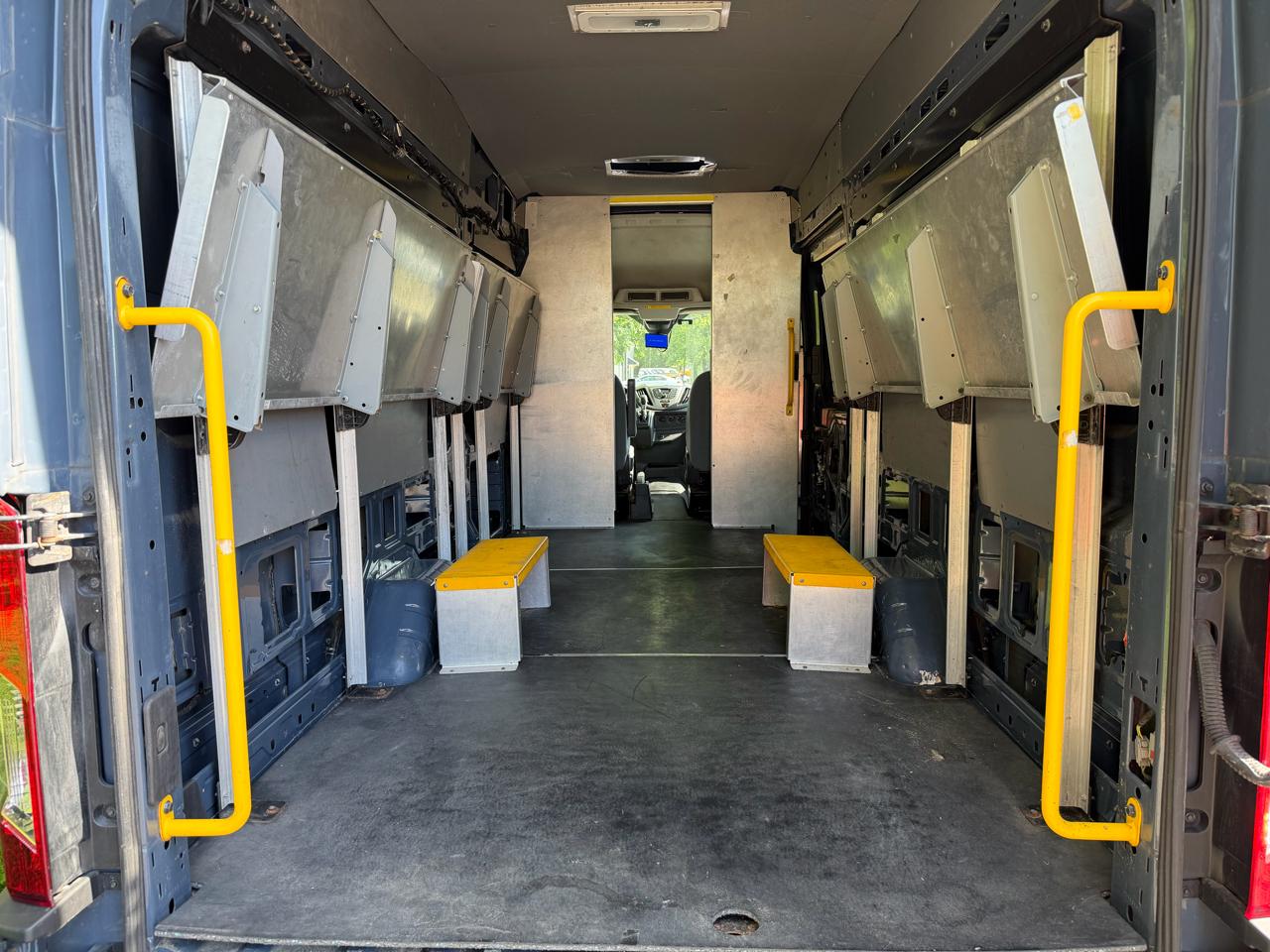 Ford Transit 250 Van High Roof w/Sliding Pass. 148-in. WB 2019