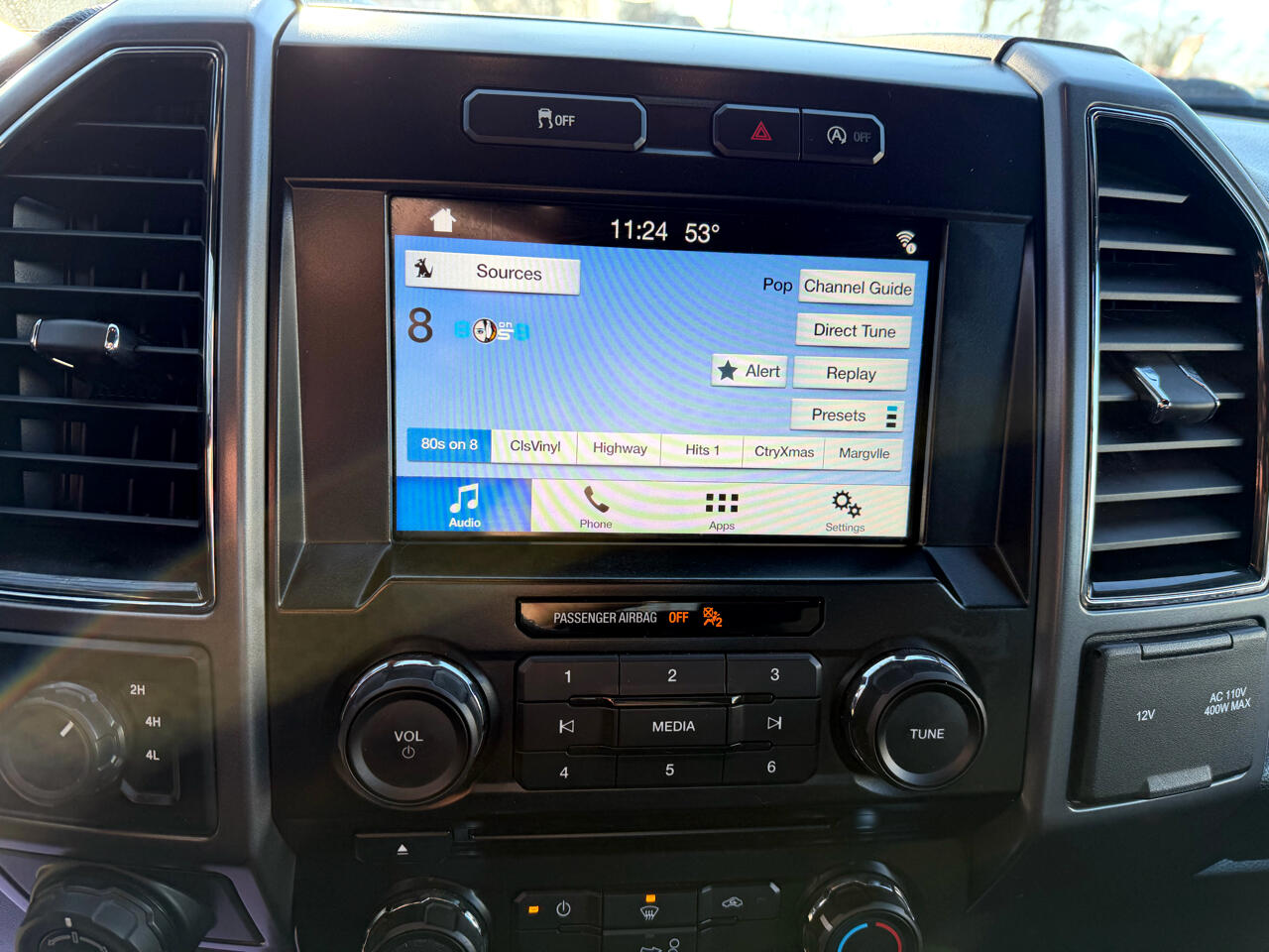 Ford F-150 4WD SuperCab 145" XLT 2017