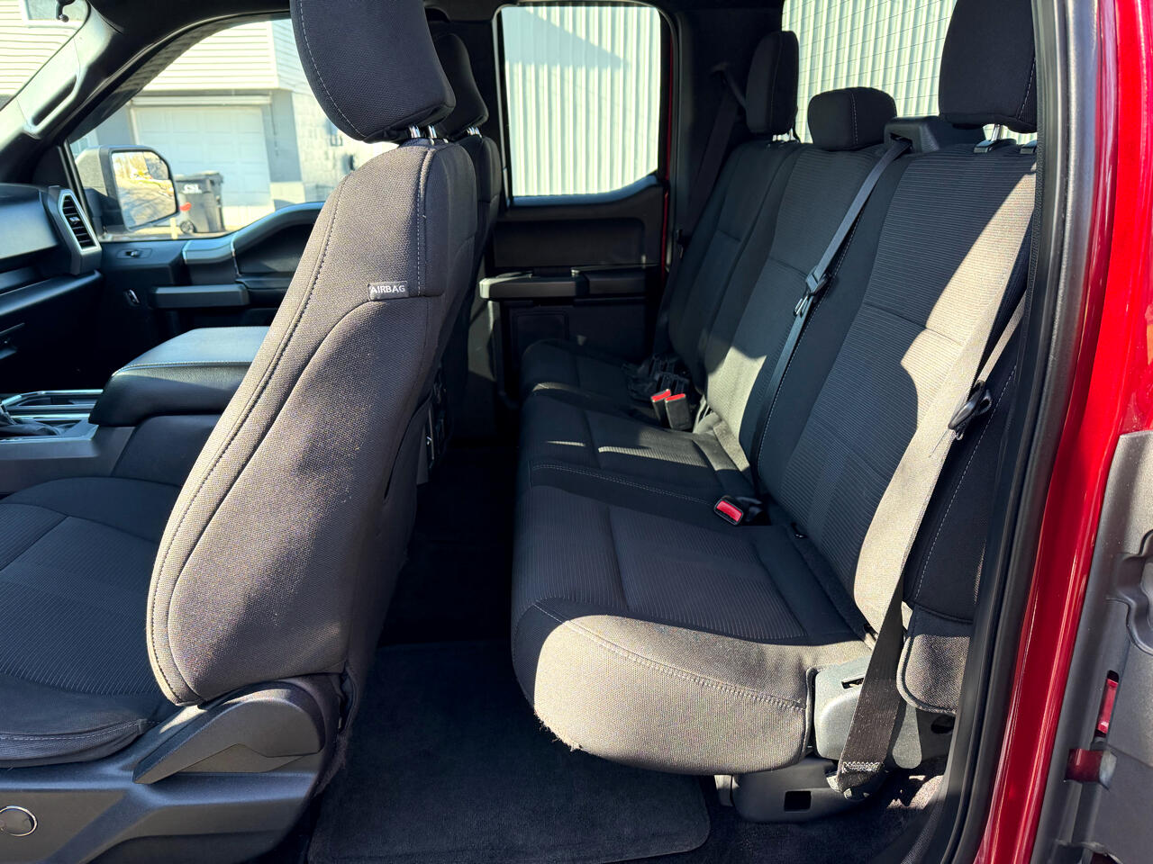 Ford F-150 4WD SuperCab 145" XLT 2017