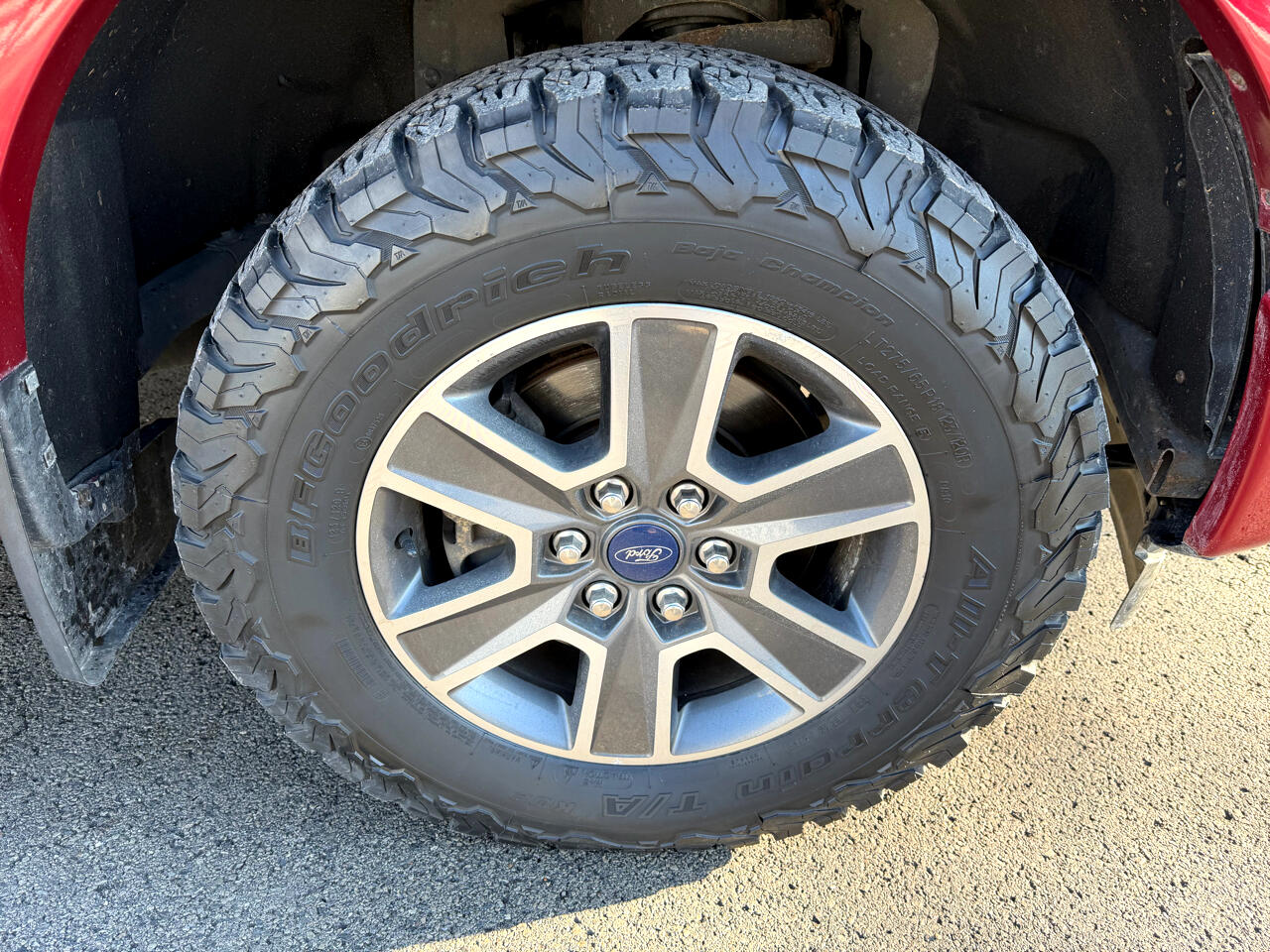 Ford F-150 4WD SuperCab 145" XLT 2017