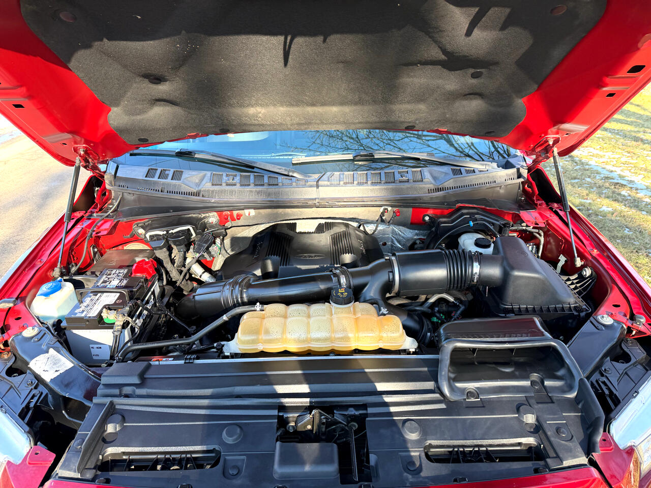 Ford F-150 4WD SuperCab 145" XLT 2017