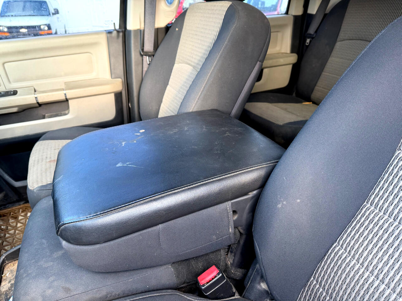 Dodge 3500 SLT Crew Cab LWB 4WD DRW 2012