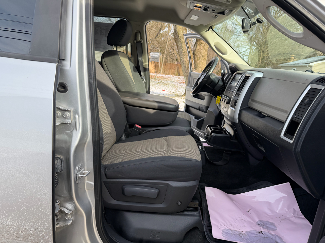 Dodge 3500 SLT Crew Cab LWB 4WD DRW 2012