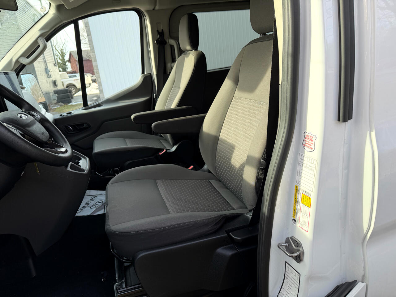 Ford Transit 350 Van Med. Roof w/Sliding Pass. 148-in. WB 2023