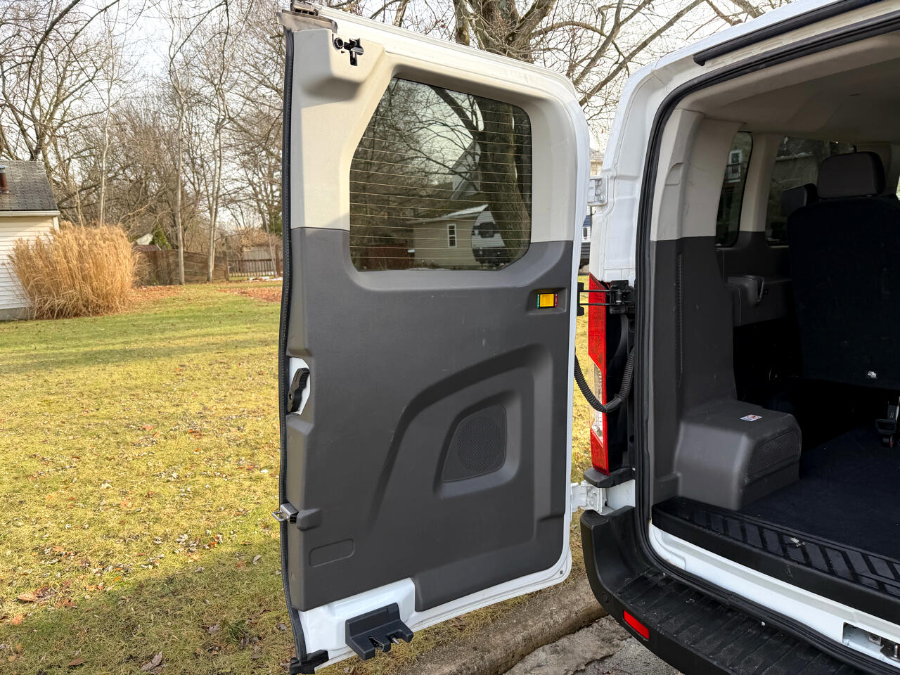 Ford Transit 350 Van Med. Roof w/Sliding Pass. 148-in. WB 2023