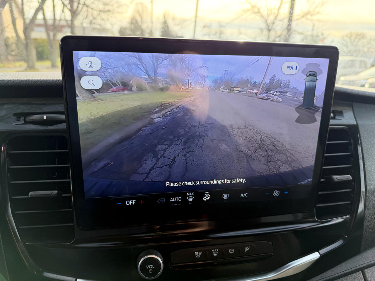 Ford Transit 350 Van Med. Roof w/Sliding Pass. 148-in. WB 2023