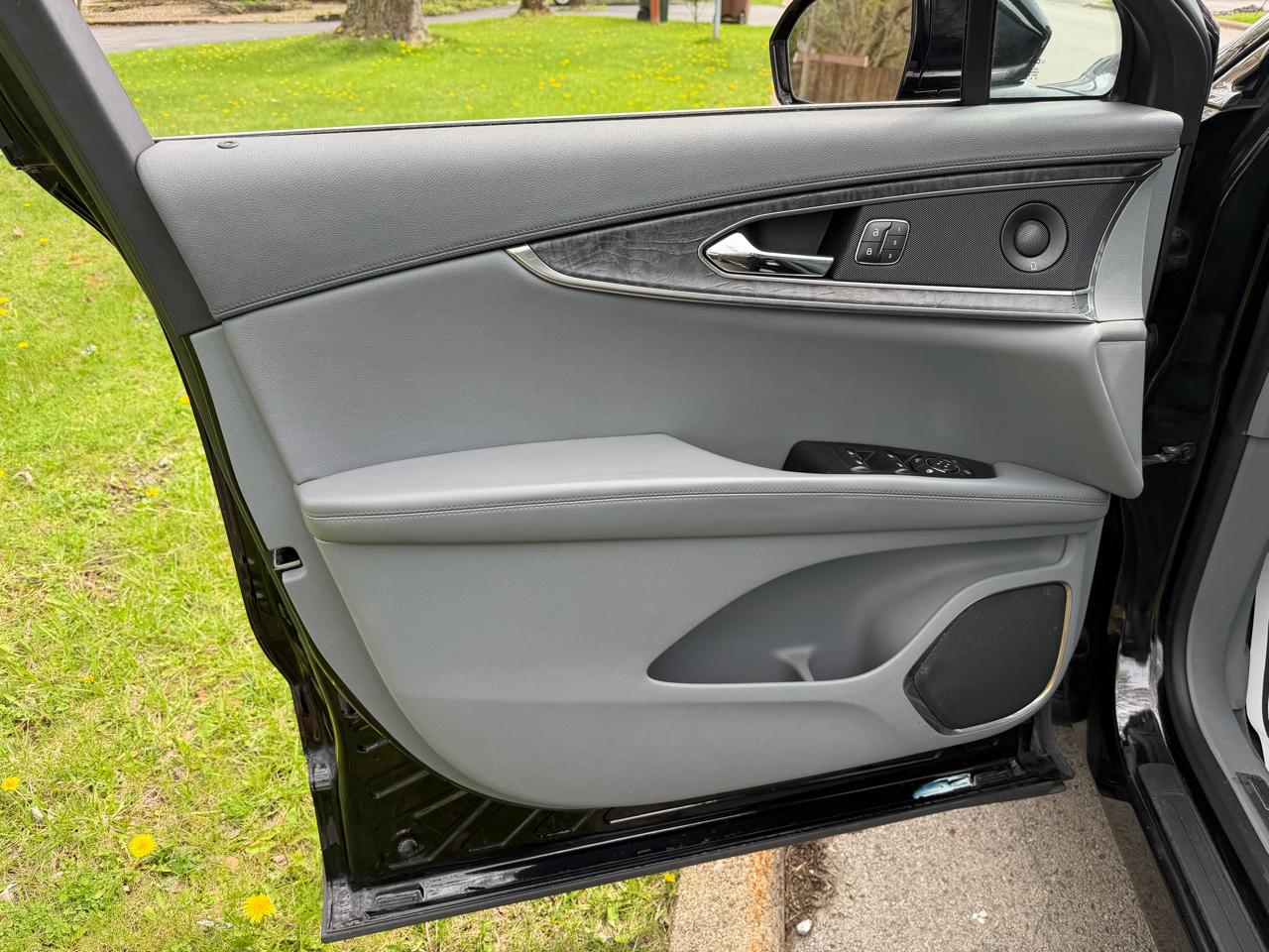 Lincoln Nautilus Reserve AWD 2020