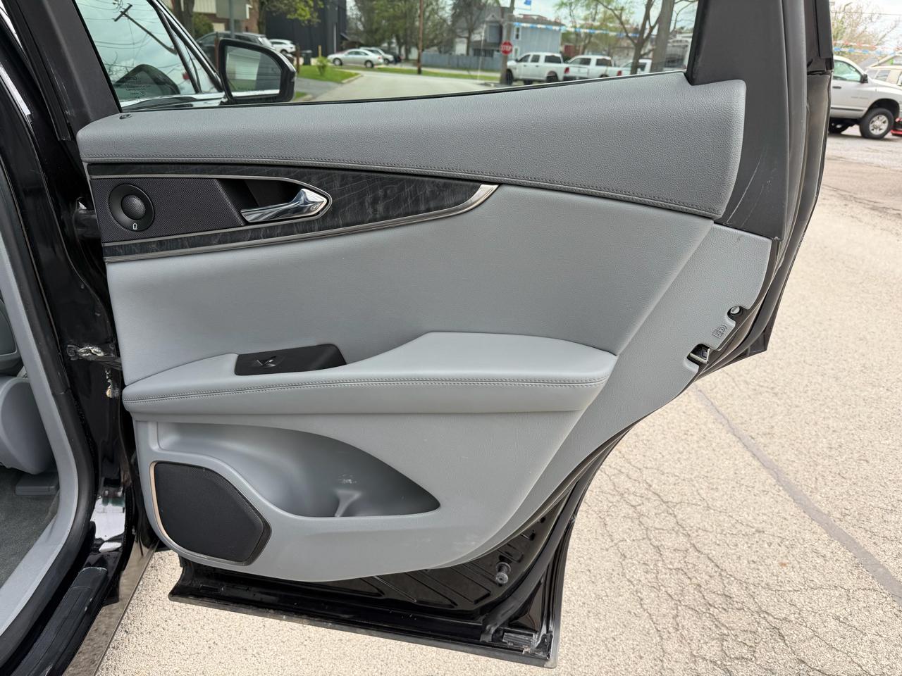 Lincoln Nautilus Reserve AWD 2020