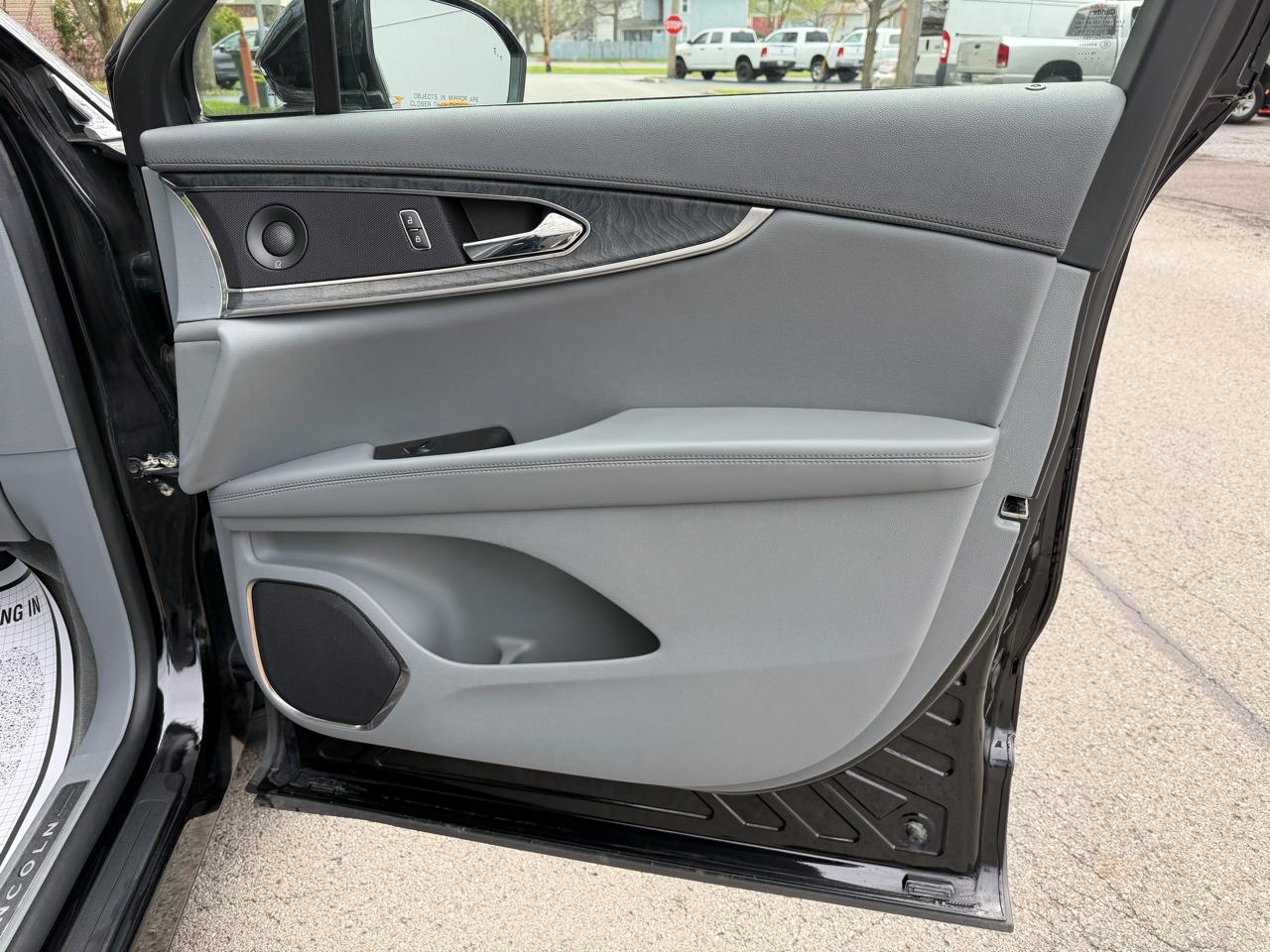 Lincoln Nautilus Reserve AWD 2020