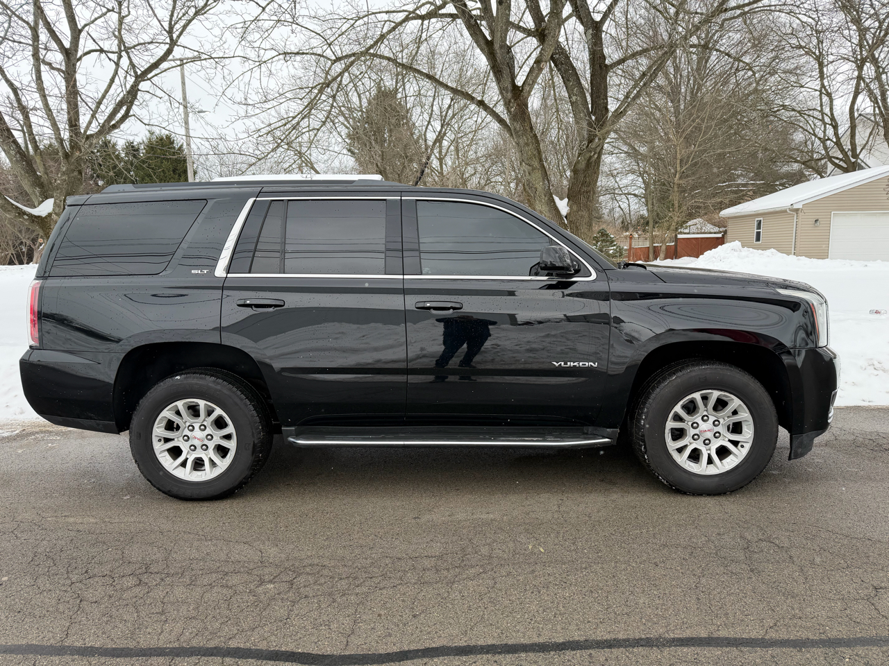 GMC Yukon SLT-1 4WD 2017