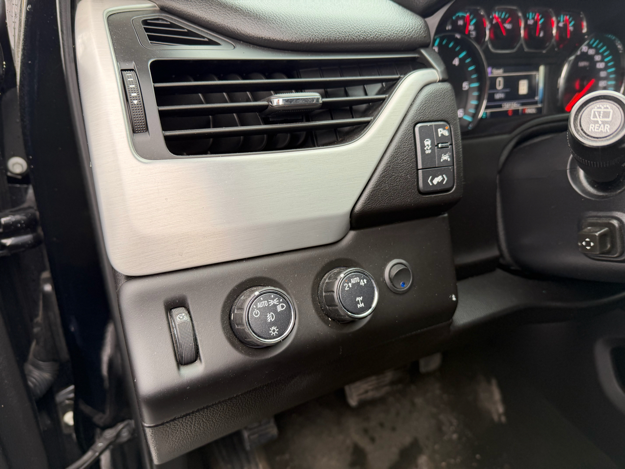 GMC Yukon SLT-1 4WD 2017