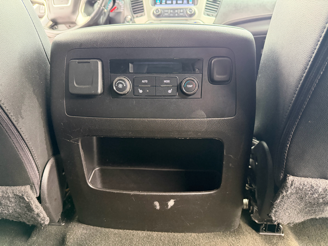 GMC Yukon SLT-1 4WD 2017