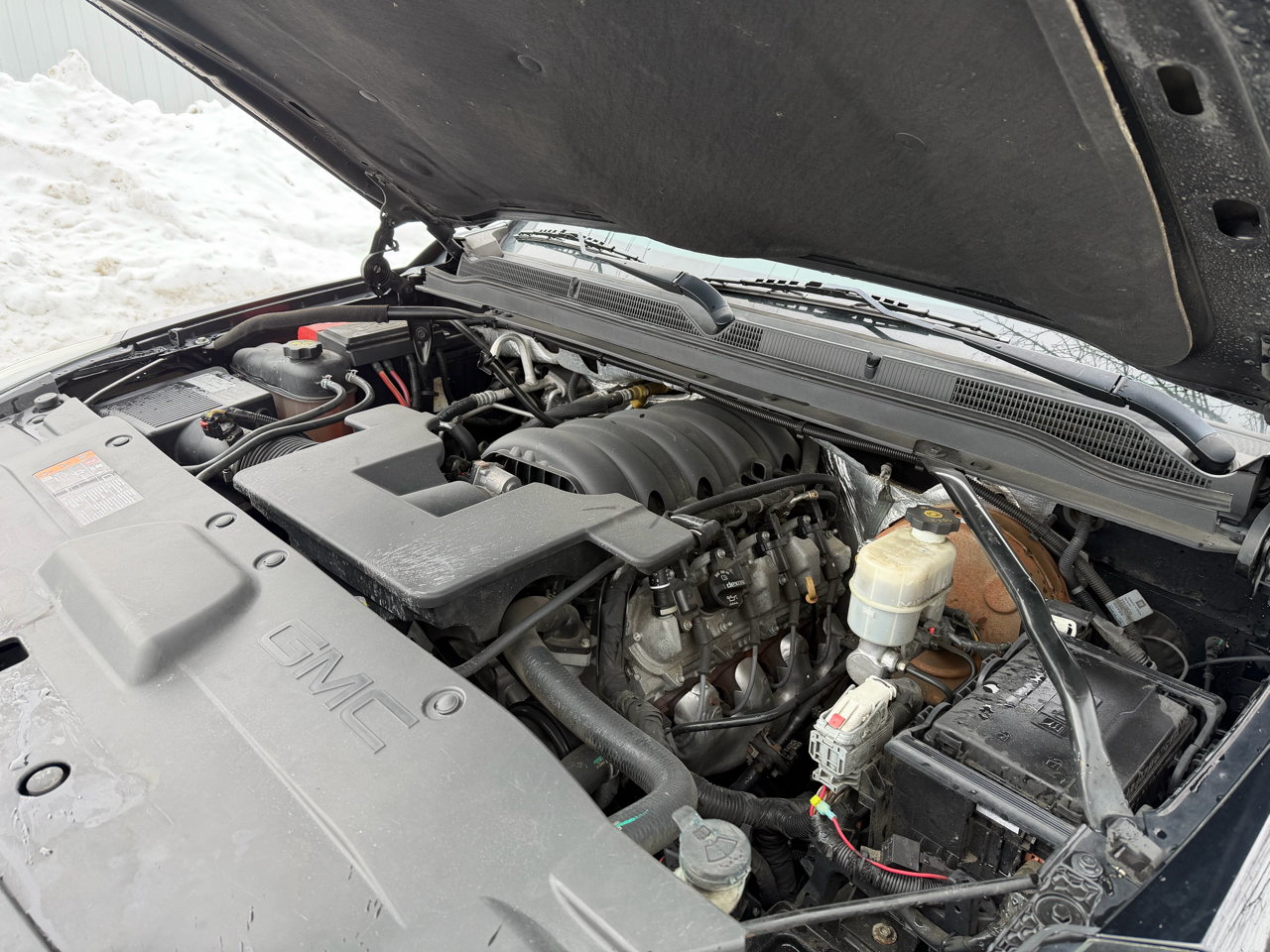 GMC Yukon SLT-1 4WD 2017