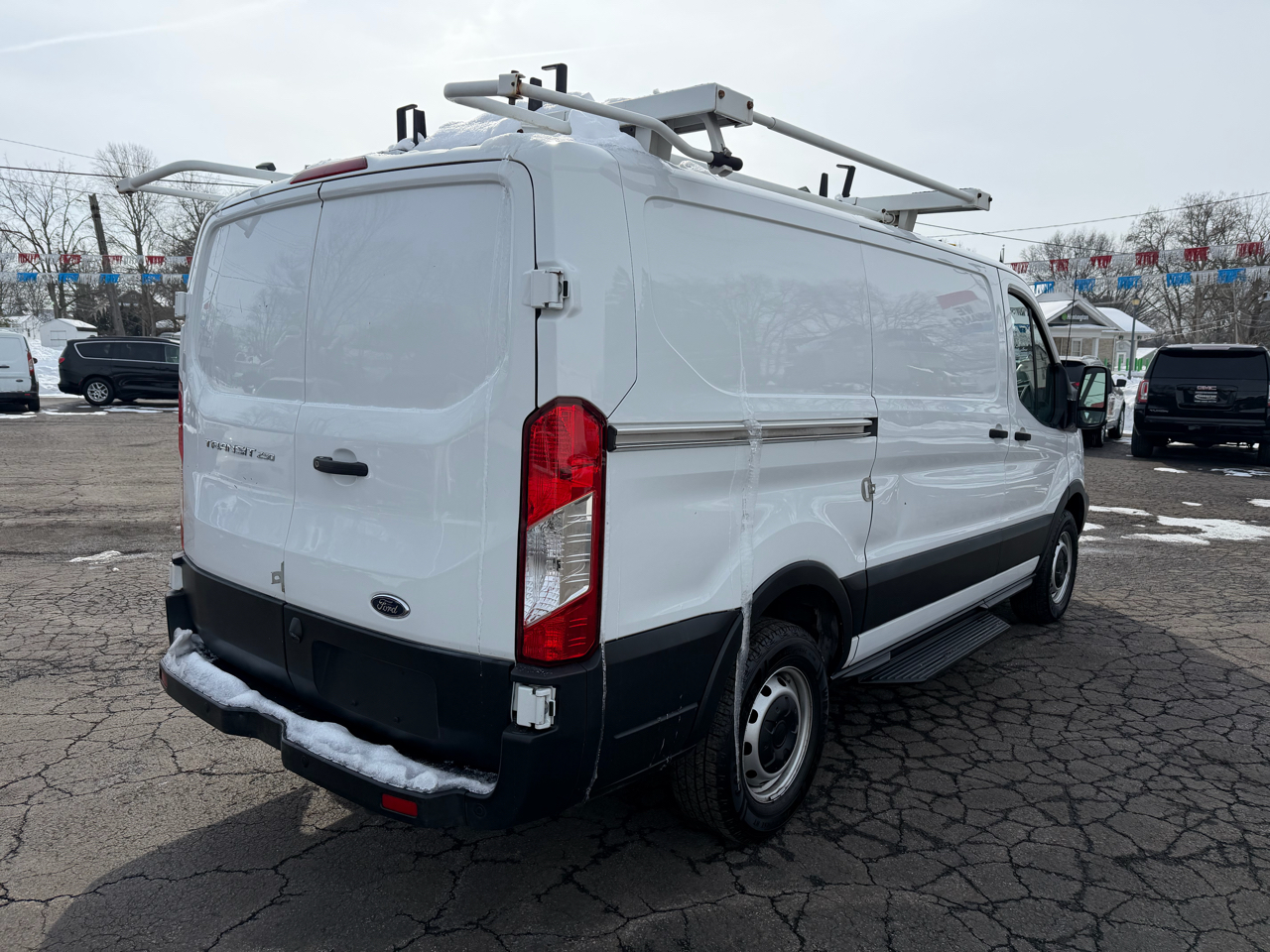 Ford Transit 250 Van Low Roof w/Sliding Pass. 130-in. WB 2019