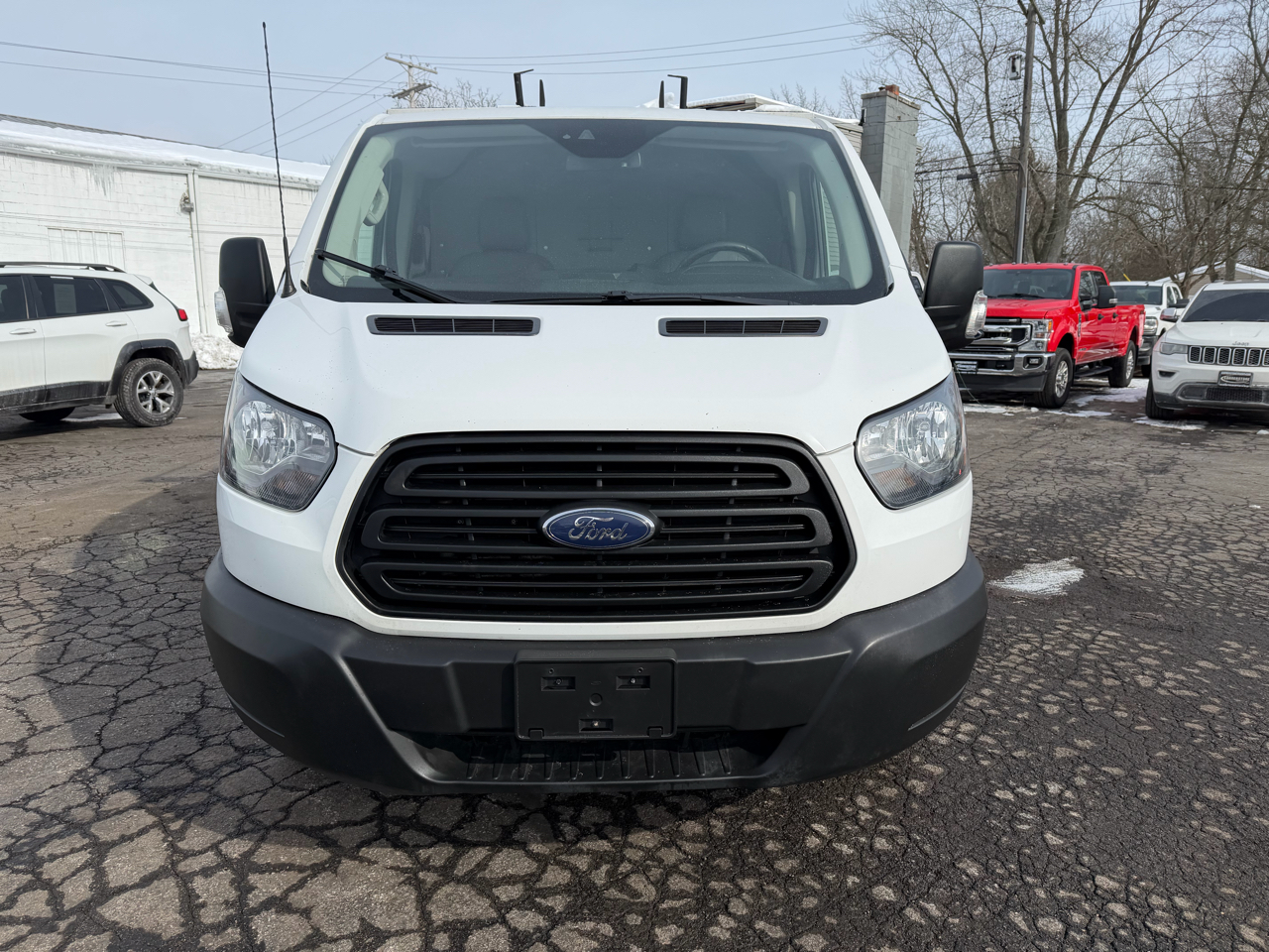 Ford Transit 250 Van Low Roof w/Sliding Pass. 130-in. WB 2019