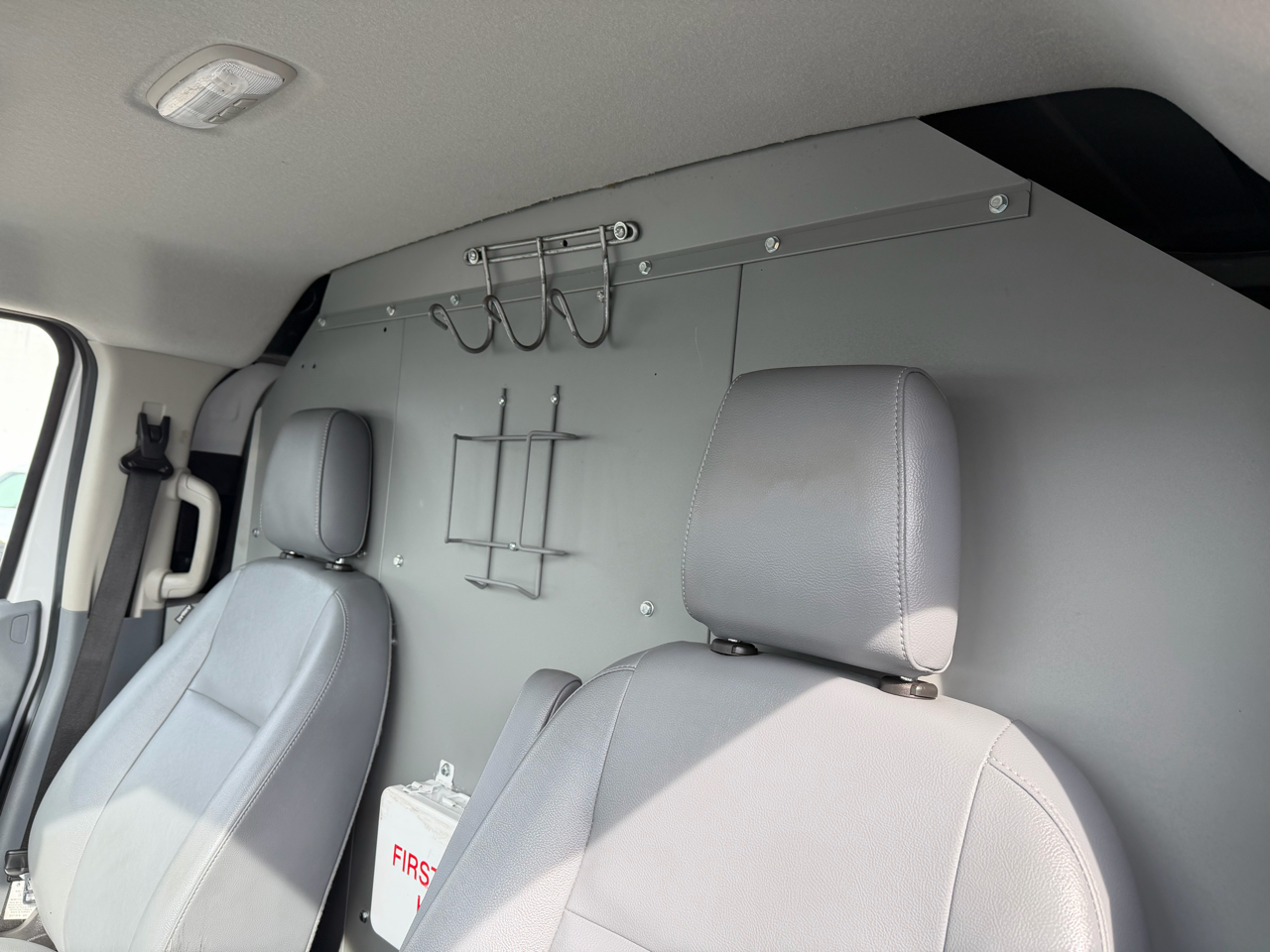 Ford Transit 250 Van Low Roof w/Sliding Pass. 130-in. WB 2019