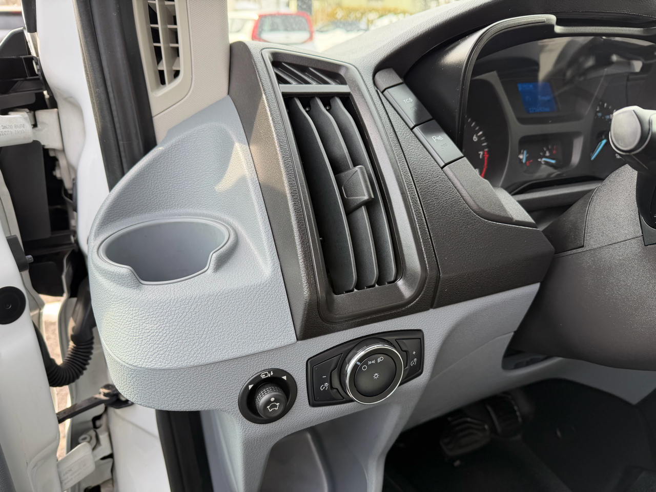 Ford Transit 250 Van Low Roof w/Sliding Pass. 130-in. WB 2019