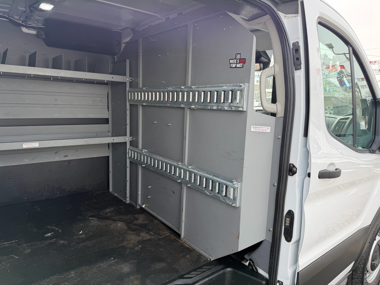 Ford Transit 250 Van Low Roof w/Sliding Pass. 130-in. WB 2019