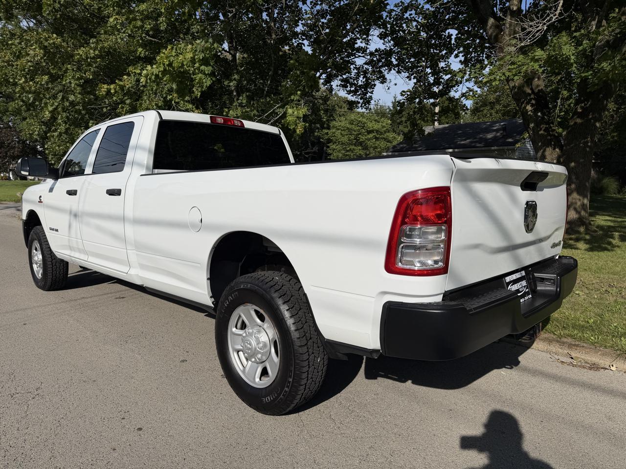 RAM 3500 Tradesman 4x4 Crew Cab 8' Box 2022