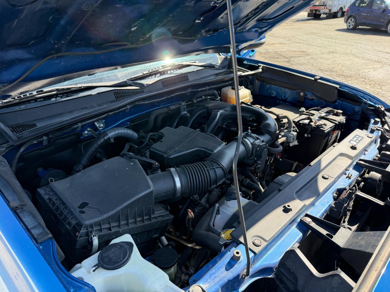 Toyota Tacoma 4WD Double Cab V6 AT TRD Off Road (Natl) 2017