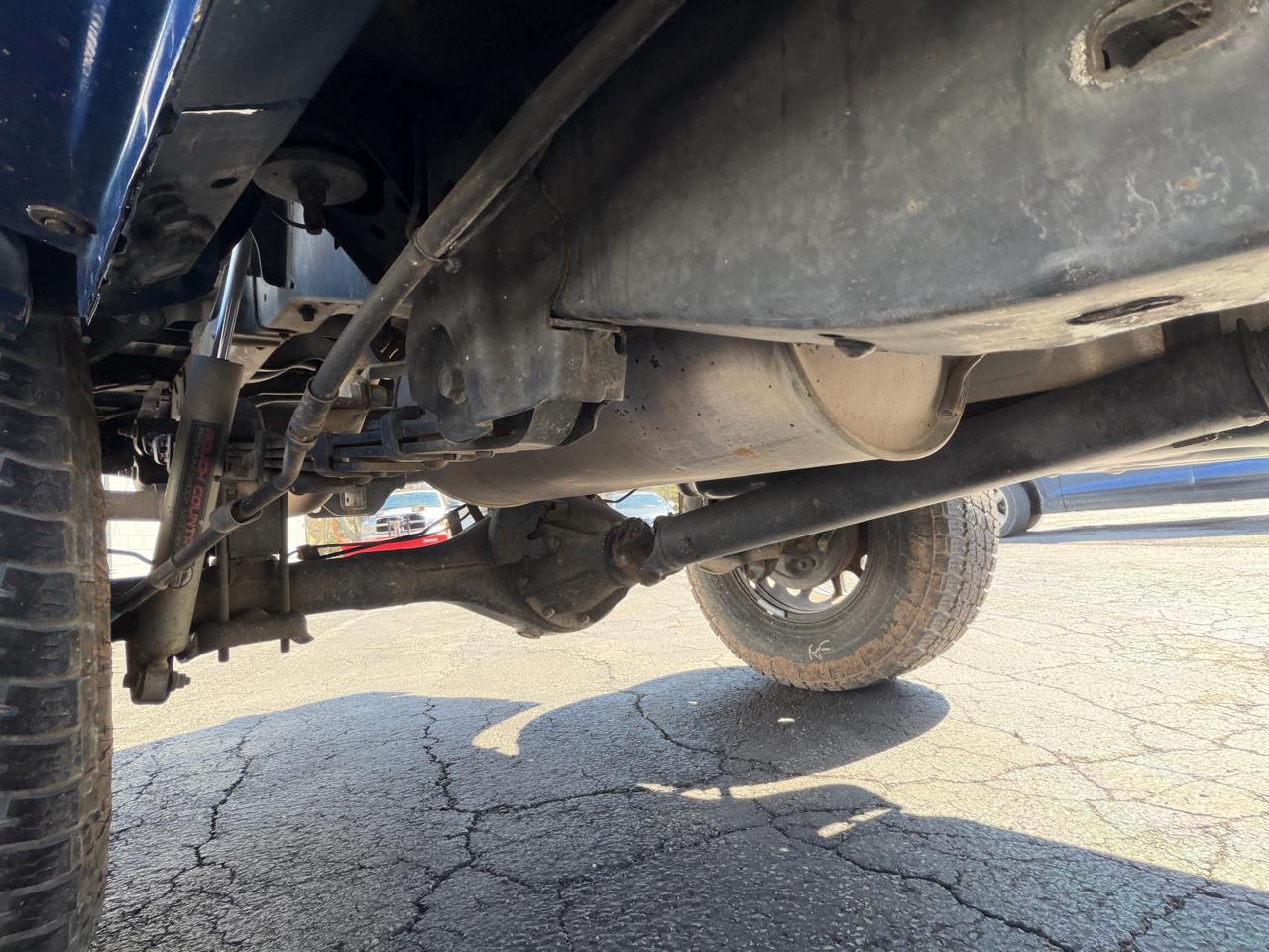 Toyota Tacoma 4WD Double Cab V6 AT TRD Off Road (Natl) 2017