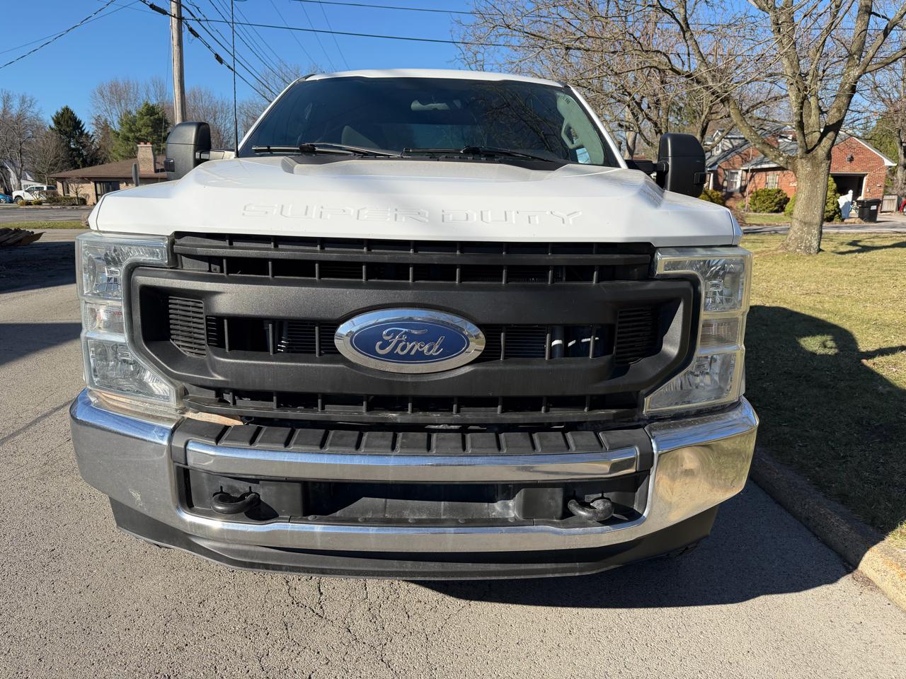 Ford Super Duty F-250 SRW XL 4WD SuperCab 8' Box 2022