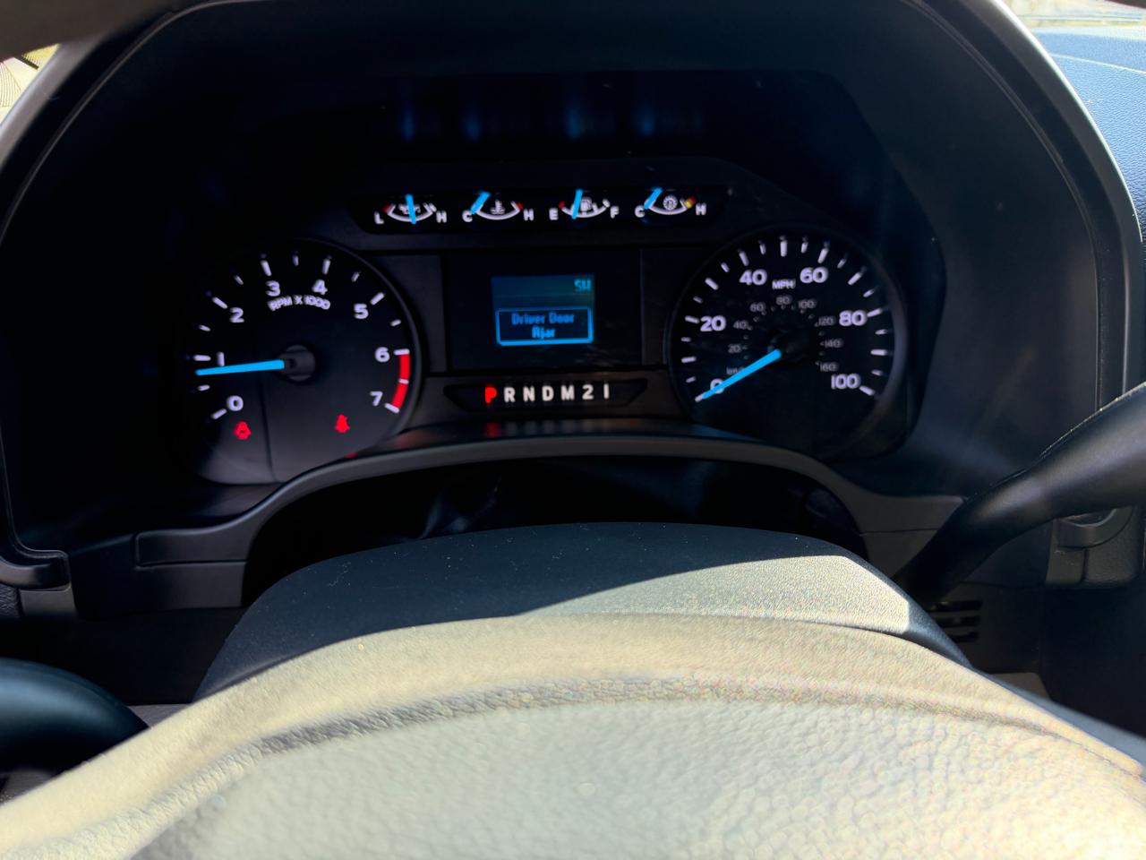 Ford Super Duty F-250 SRW XL 4WD SuperCab 8' Box 2022