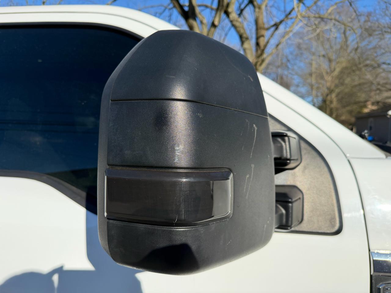 Ford Super Duty F-250 SRW XL 4WD SuperCab 8' Box 2022