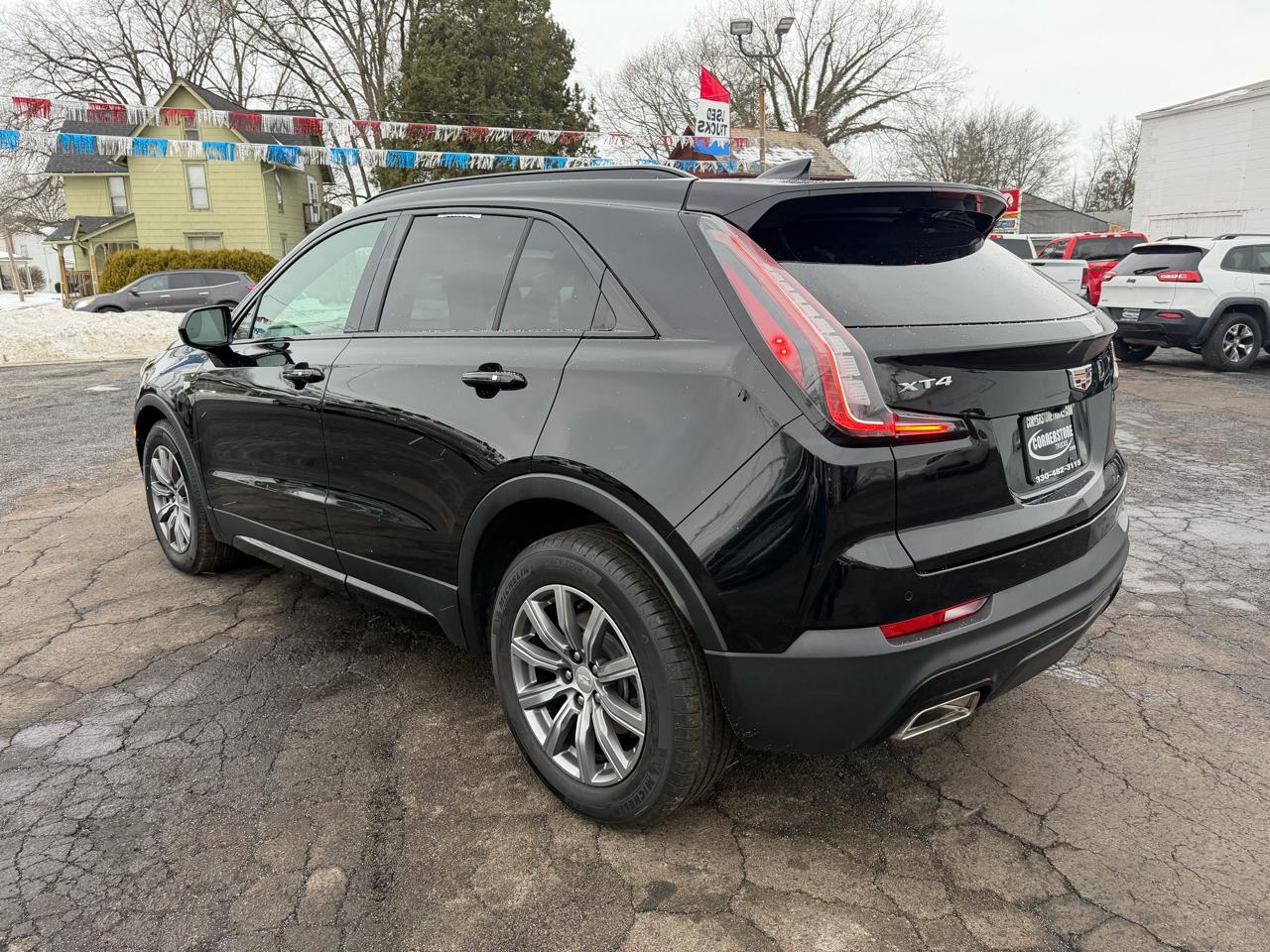 Cadillac XT4 Sport 4D SUV FWD 2020