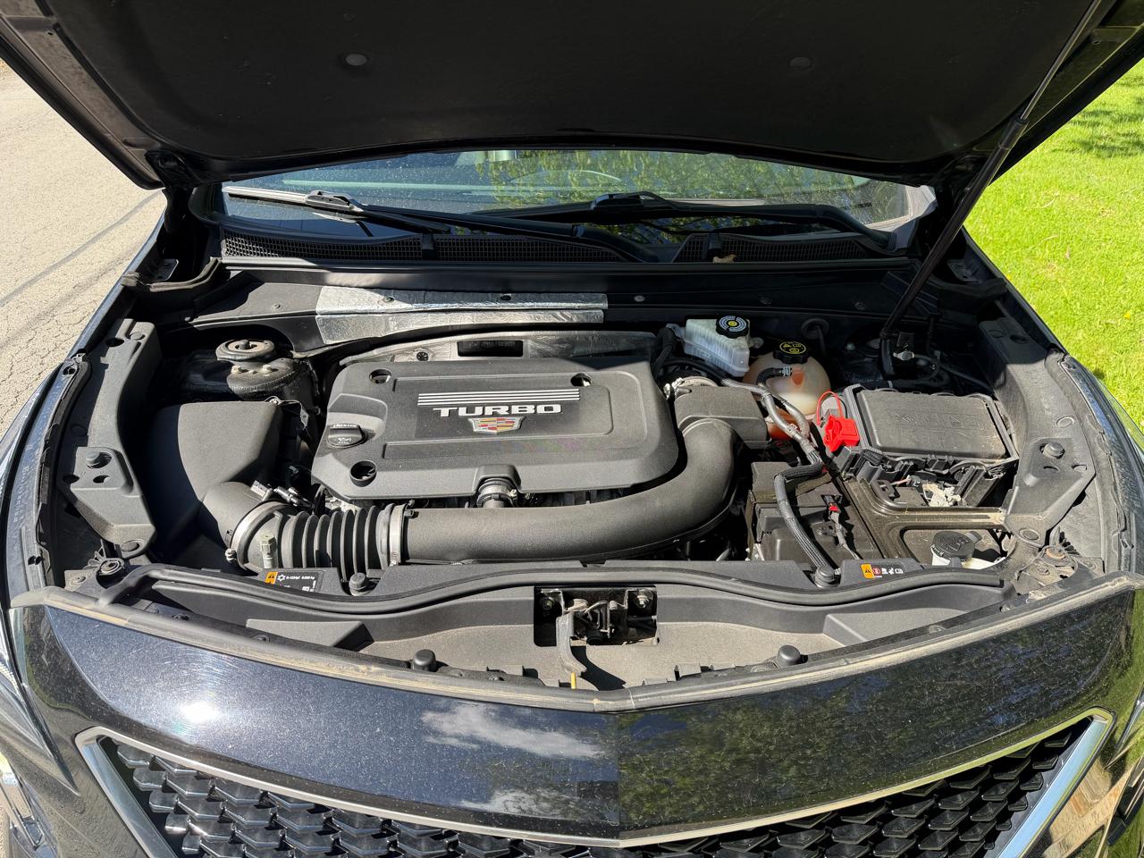 Cadillac XT4 Sport 4D SUV FWD 2020