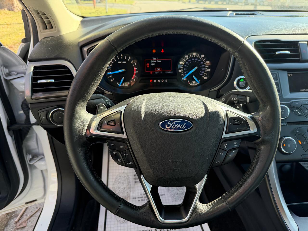 Ford Fusion SE AWD 2017