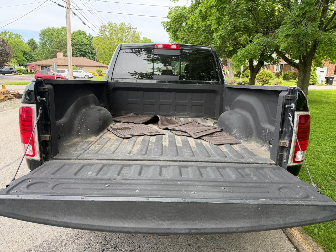 RAM 2500 4WD Crew Cab 149" Laramie Longhorn 2016