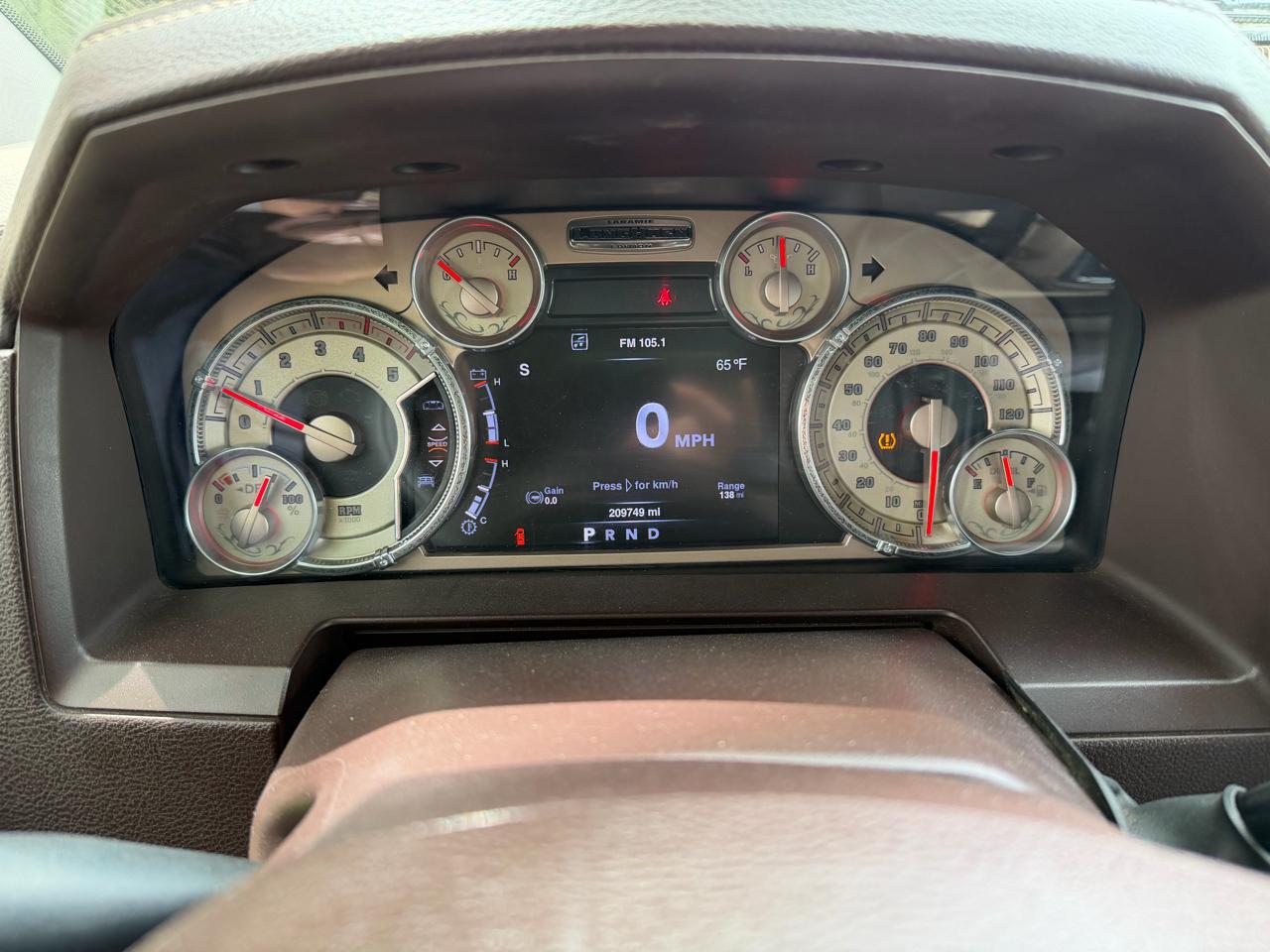 RAM 2500 4WD Crew Cab 149" Laramie Longhorn 2016