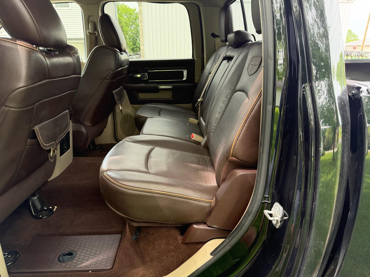 RAM 2500 4WD Crew Cab 149" Laramie Longhorn 2016
